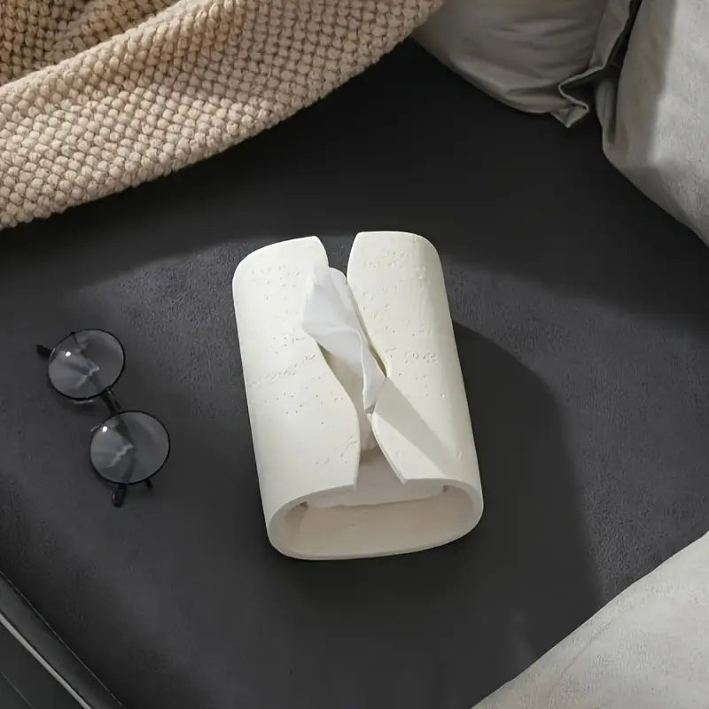 Moun Tissue Box Holder