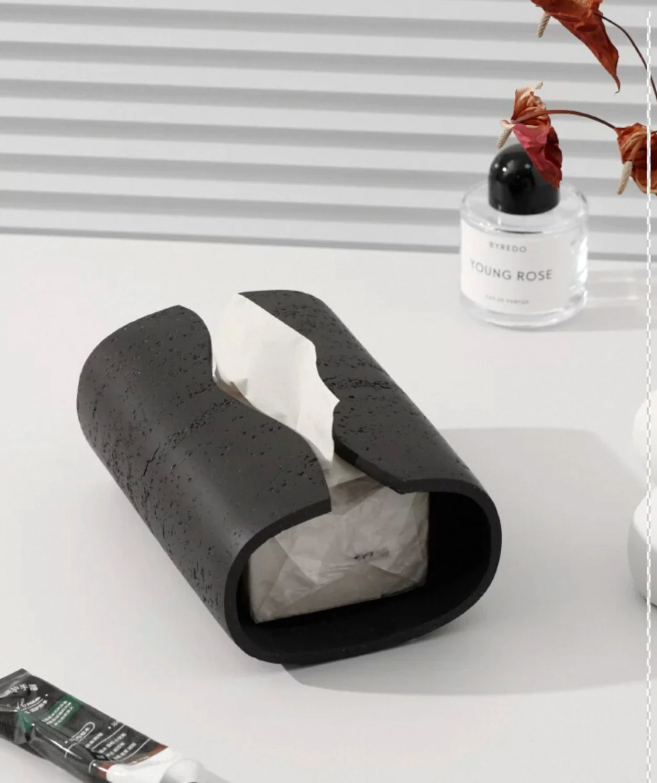 Moun Tissue Box Holder