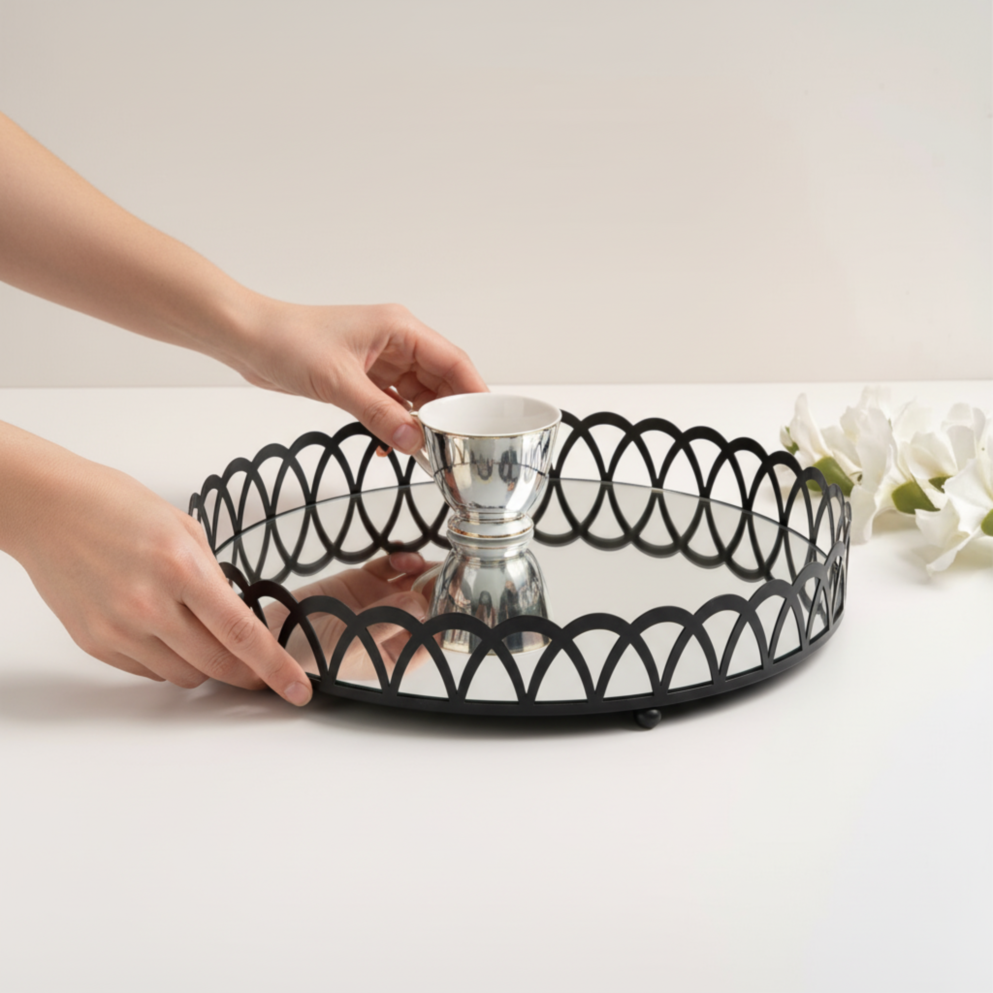 Circular Mirror Tray