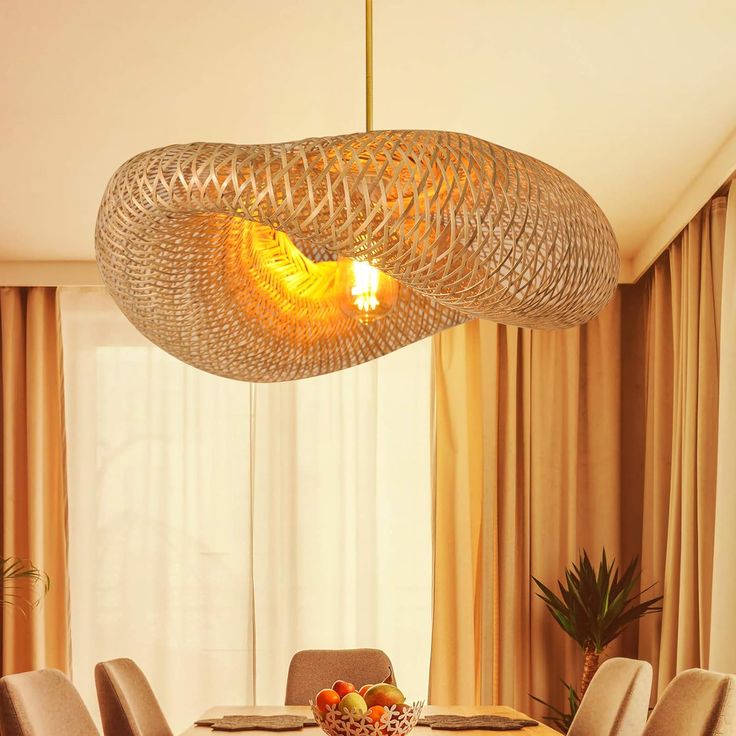 Wavie Chandelier