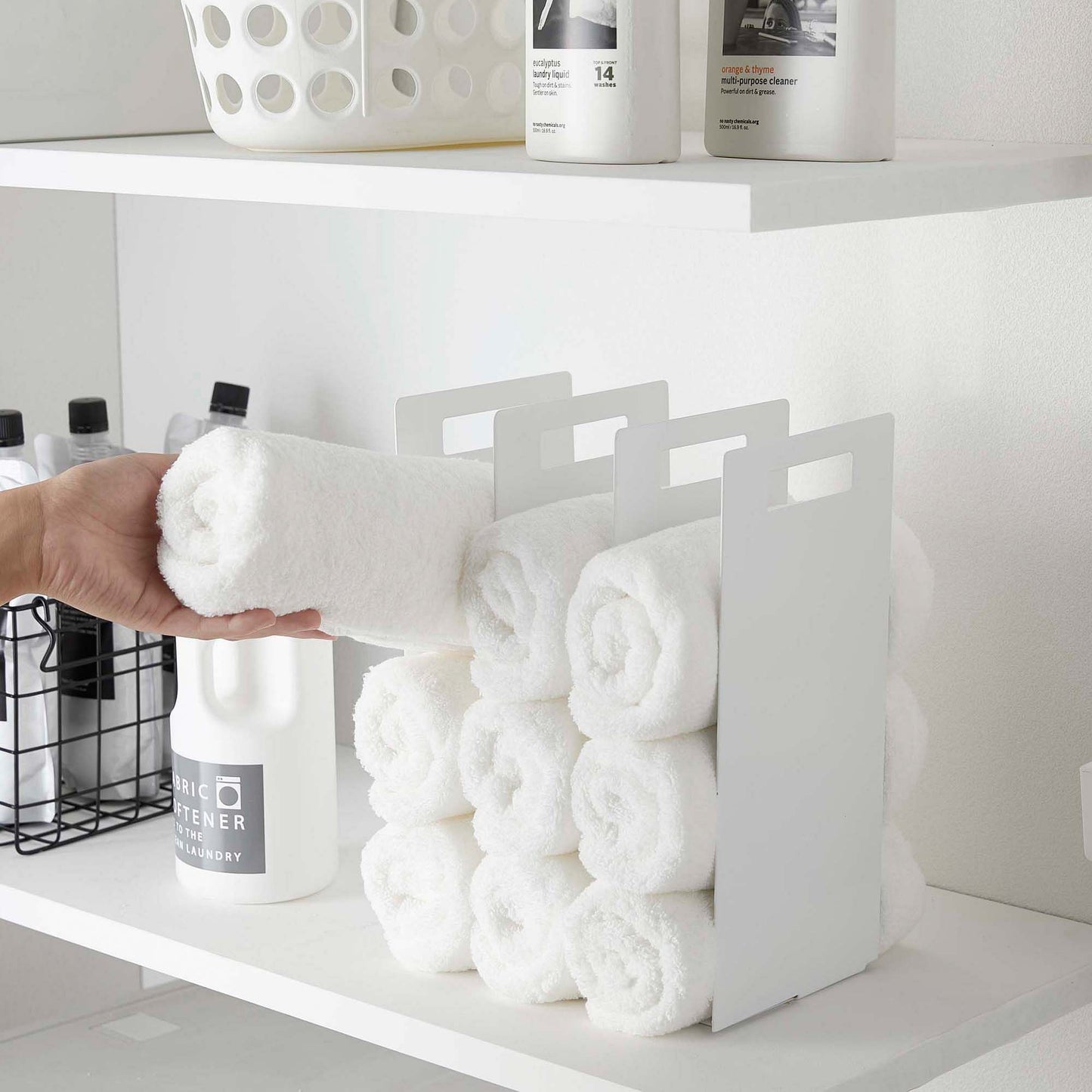 Interlocking Towel Organizer