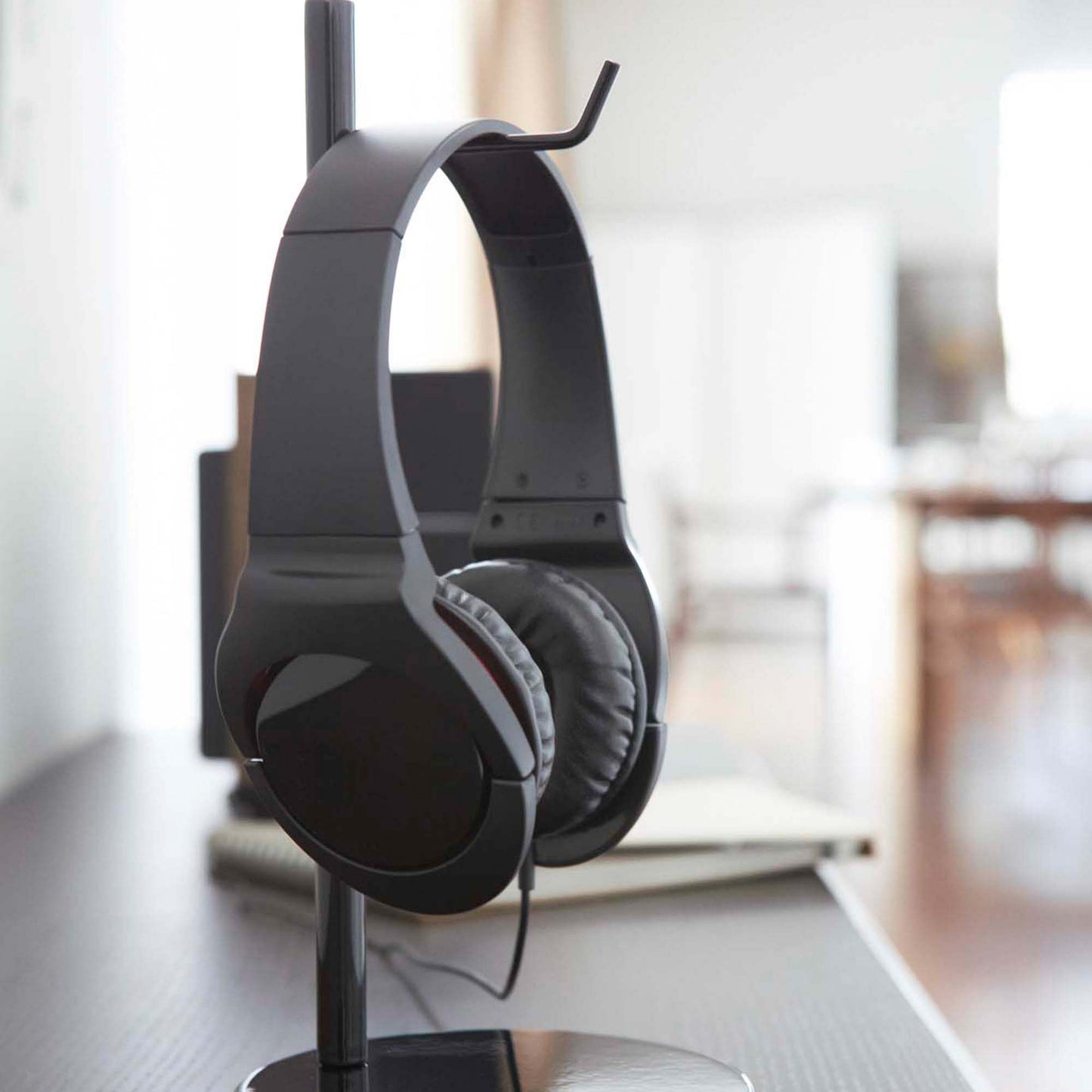 Round Headphone Stand